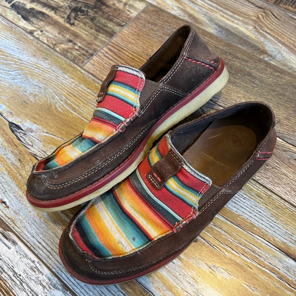 Little girls Ariat Cruisers Size 3